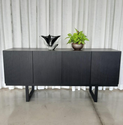 Buffet Guanabara Madeira Cinamomo Ebano 4 Portas 165x45x78cm