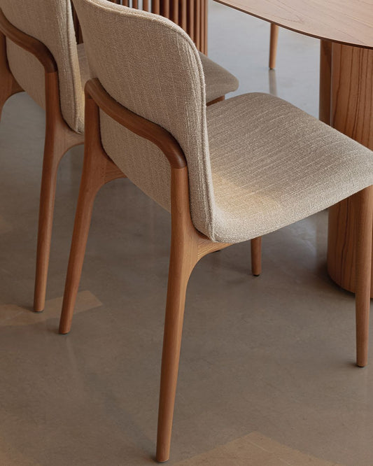 Silla Ginga Respaldo y Asiento de Madera Natural Canela Tapizado en Tela G.2-348