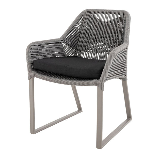 Sillón Giorgio de Aluminio Color Champán Cuerda Náutica Asiento Tapizado Color Plata Tela Quaker Negra